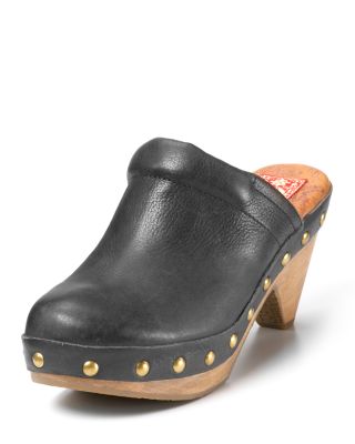 lucky brand clog