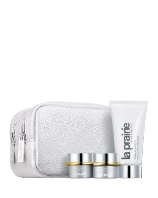 Gift with any $400 La Prairie purchase!_0