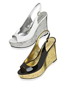 GUESS by Marciano