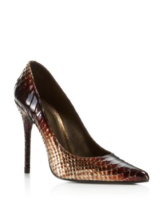 stuart weitzman at bloomingdale's