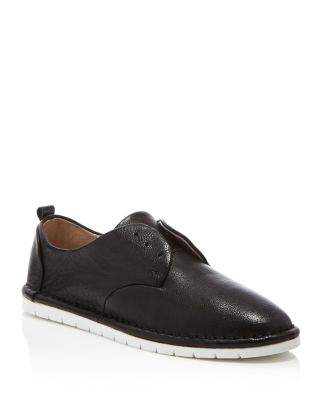 bloomingdales dolce vita shoes