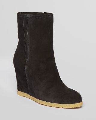 stuart weitzman platform booties