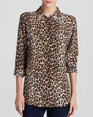 jewel collar blouse
