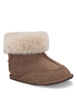 ugg dakota moccasin slippers