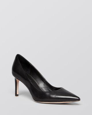 elie tahari pumps