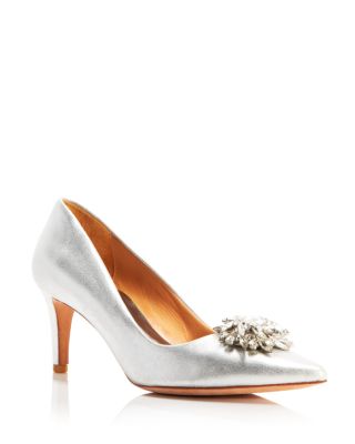 badgley mischka pointed toe shoes