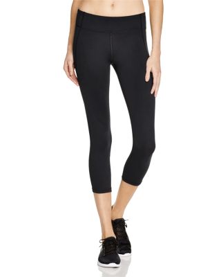 Under Armour Mirror Crop Capri Leggings - Essential Pick