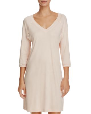 Hanro Pure Essence Three-Quarter Sleeve Gown