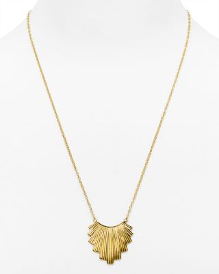 Yuwei Shell Necklace, 18