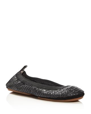 bloomingdales crocs
