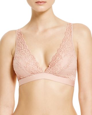 Wacoal Bra - Embrace Lace Convertible Plunge Soft Cup Wireless #852191