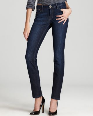 DL1961 Coco Curvy Straight Jeans in Solo