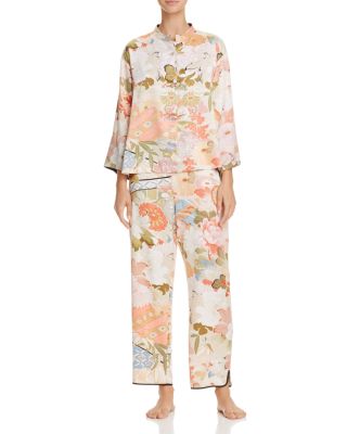 Natori Yuzen Mandarin Pajama Set