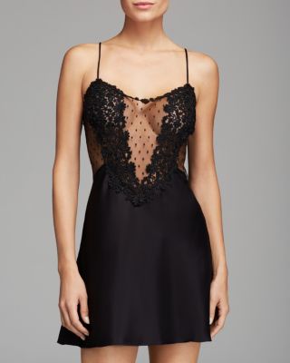 Flora Nikrooz Showstopper Chemise