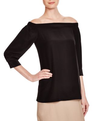 Theory Joscla Off-The-Shoulder Top