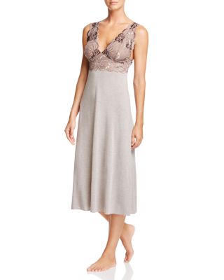 Natori Zen Floral Lace-Trim Gown