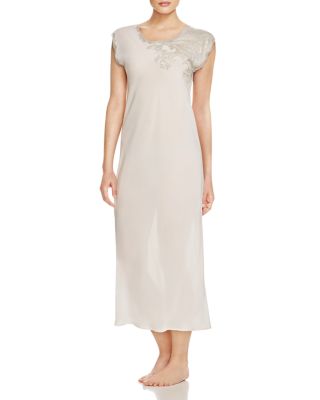 Natori Muse Gown 