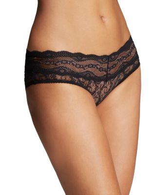 b.tempt'd by Wacoal Lace Kiss Hipster Brief #978282