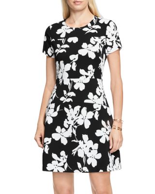 VINCE CAMUTO Fresco Blooms Floral Dress